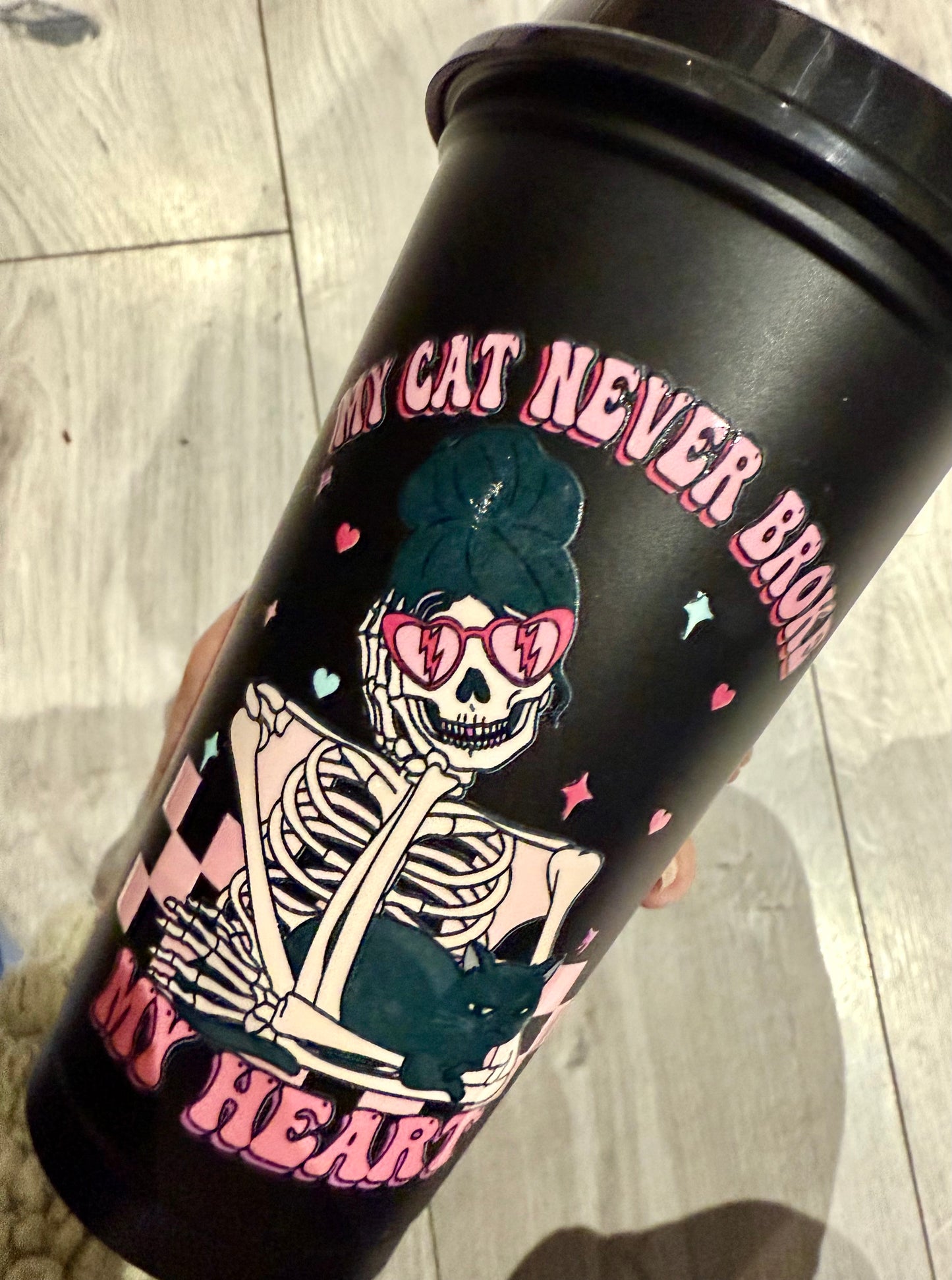 My cat never broke my heart coffee cup Clearance