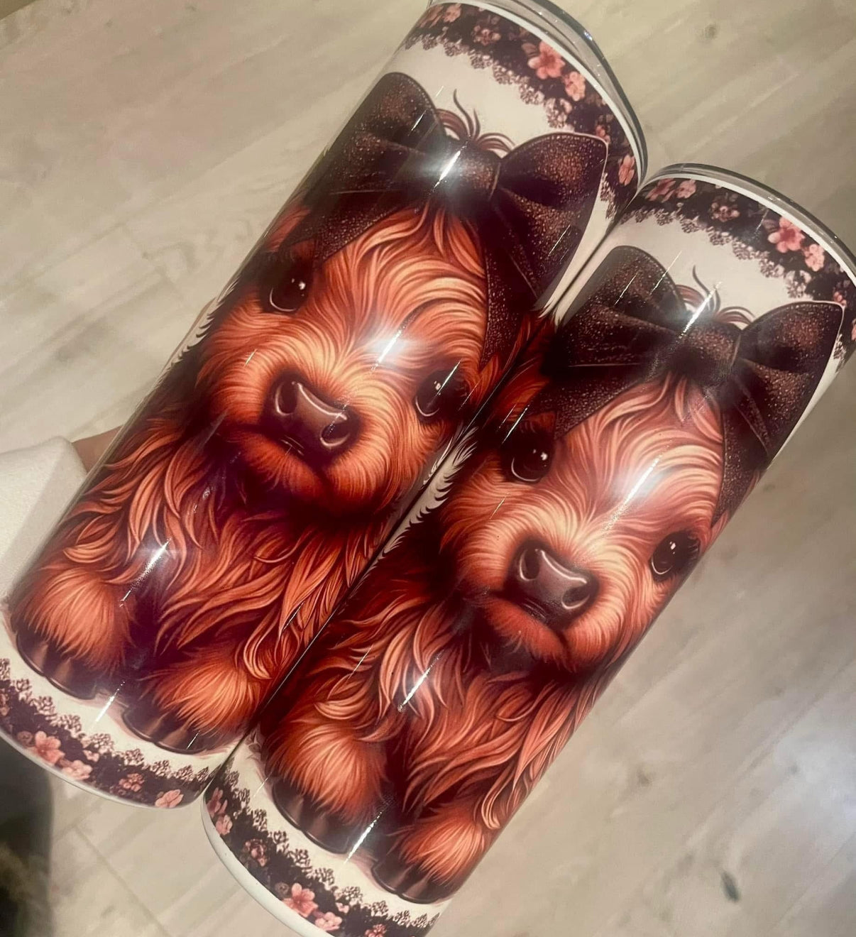 Highland cow 20oz tumbler with lid and straw, straight